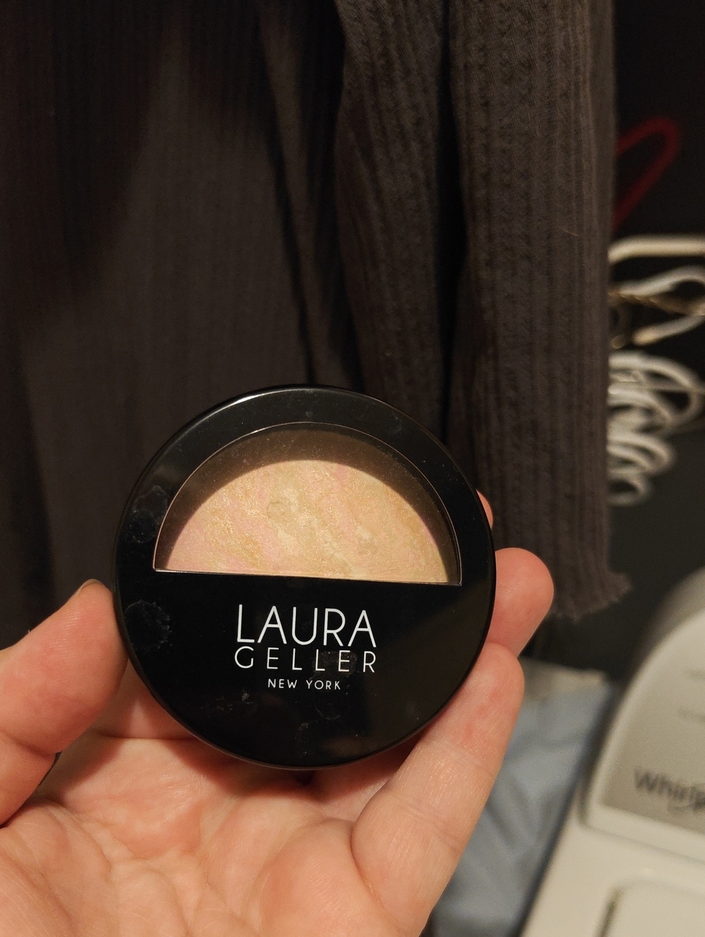 Laura Geller Pink and Gold Baked Face Highlighter